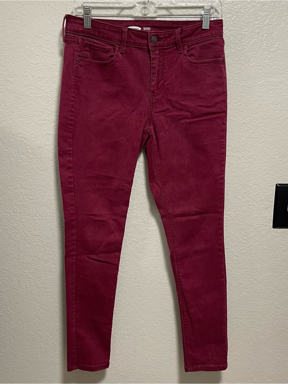 Old Navy Rockstar Super Skinny Burgundy Jeans Size 8